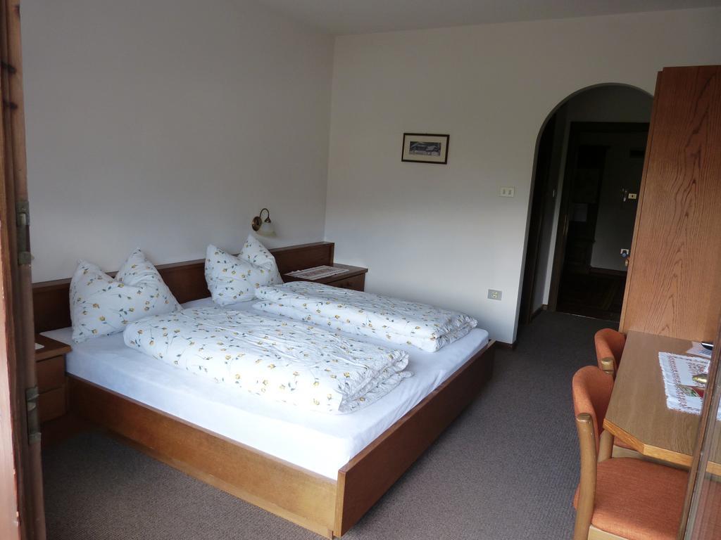 Haus Christl Bed & Breakfast Lana Exterior photo
