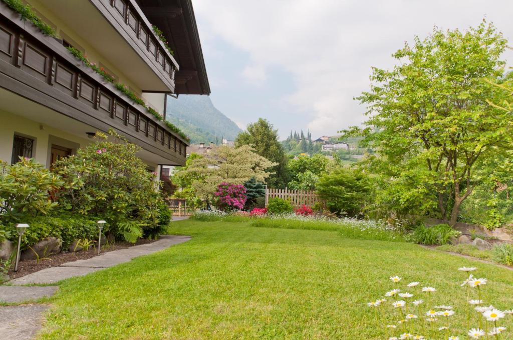 Haus Christl Bed & Breakfast Lana Exterior photo